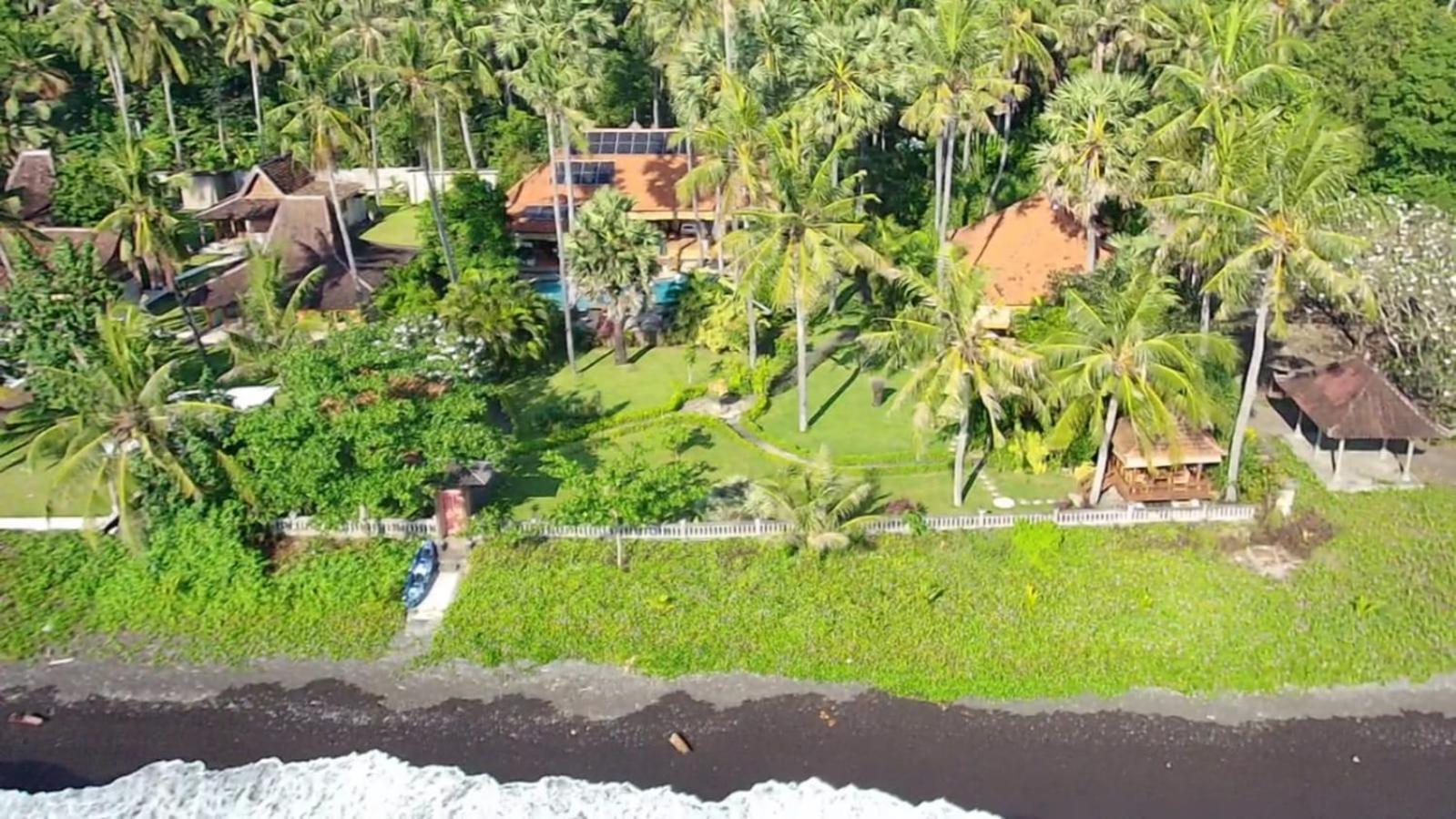Bali North Beach B&B Tianyar Exterior foto